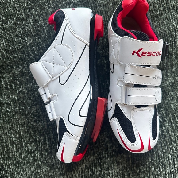 KESCOO Unisex Cycling Shoes Compatible with Pelaton. Size 38 or Women’s 7. - Picture 2 of 4